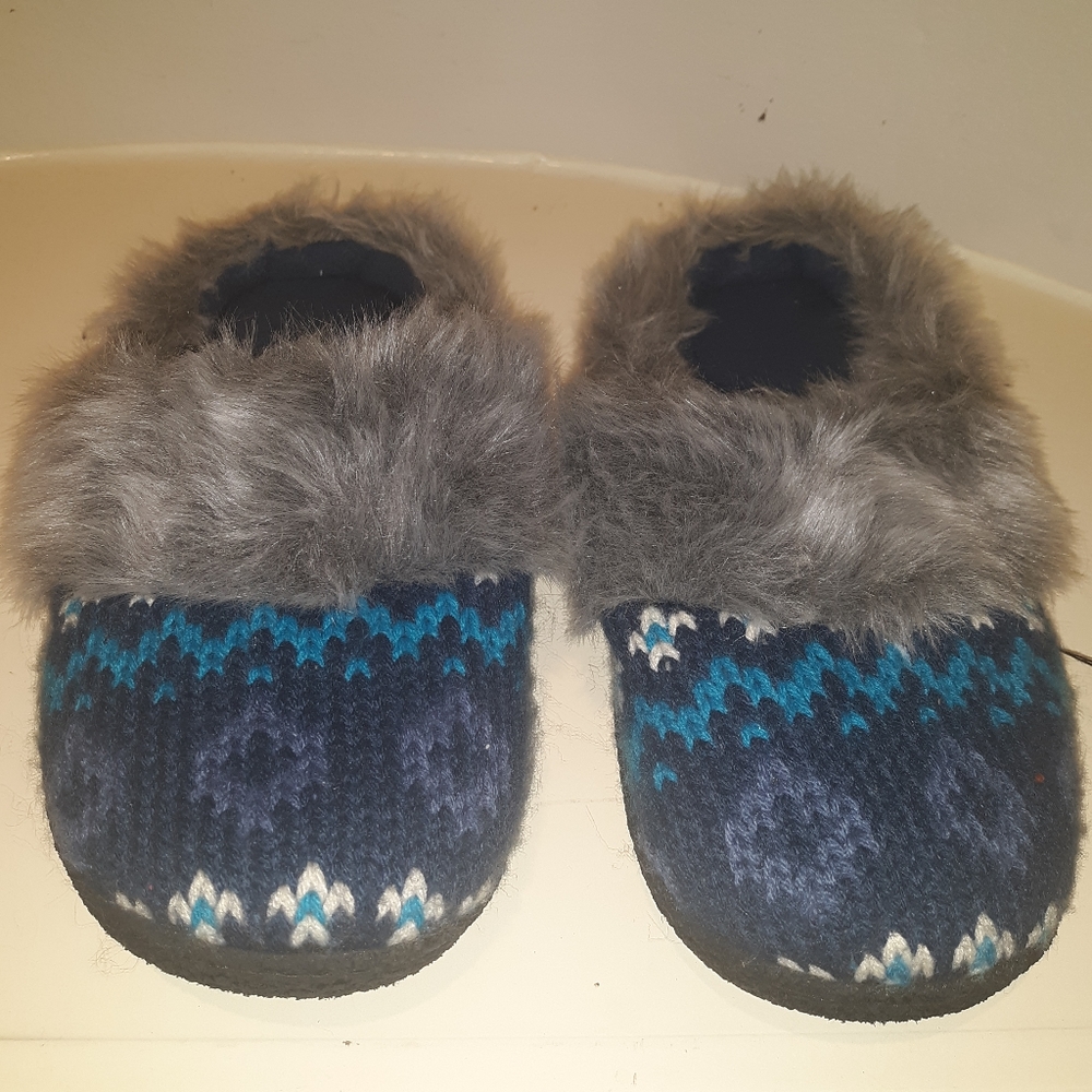 Dearfoams slippers with fur